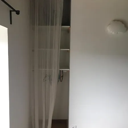 Libertalia Hébergement de vacances Salles-la-Source